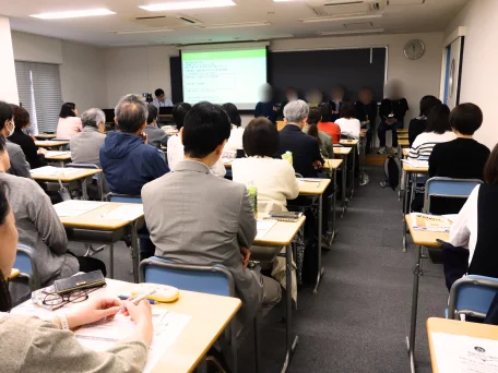 不登校・中退からの進路を考える公開講座（2026年春・全4回）